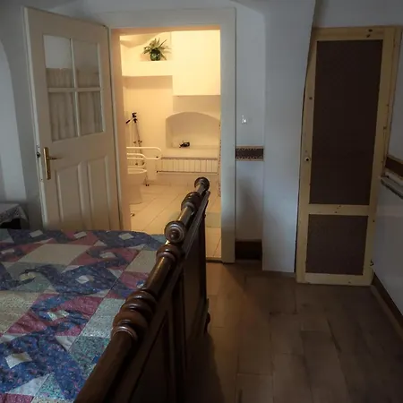 Pont Vendeghaz Guest house