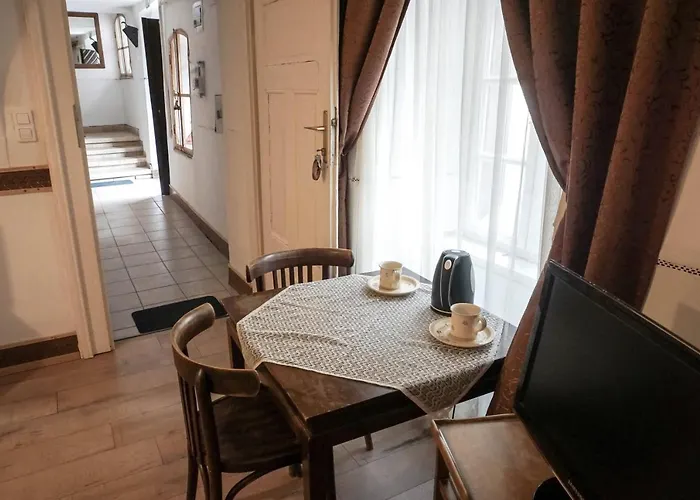 Pensionat Pont Vendeghaz 3*